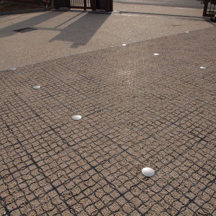 Clous de marquage inox pour parking