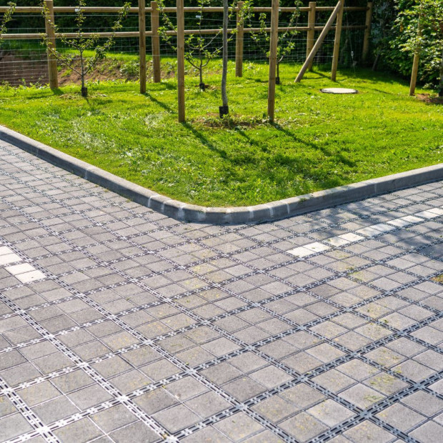 Parking perméable stabilisé avec PAVÉ BLOXX