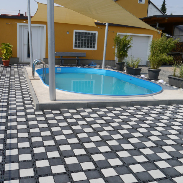 Terrasse pour piscine stabilisée