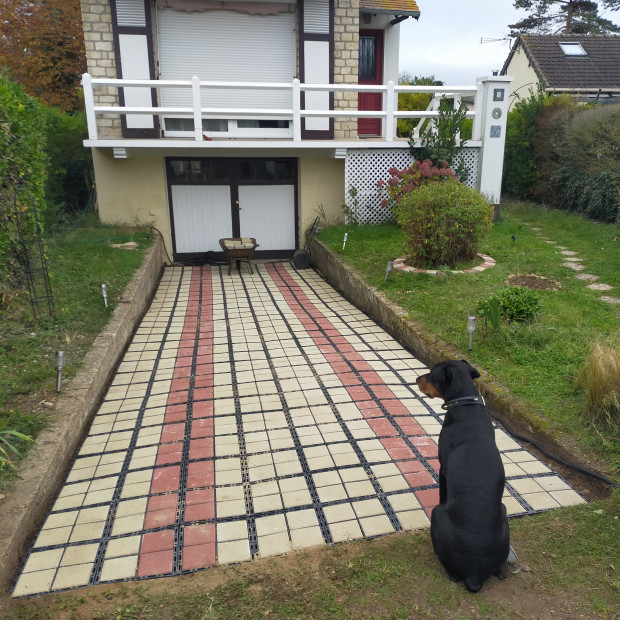 Quand le pavé devient terrain de création