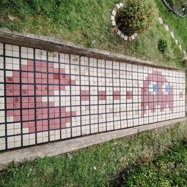 Quand le pavé devient terrain de création